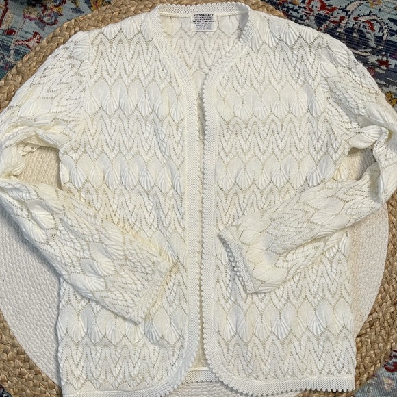 Cardigan Sweater Vintage Crochet Vienna Lace Open Sheer Mesh Top B1 - Picture 5 of 16